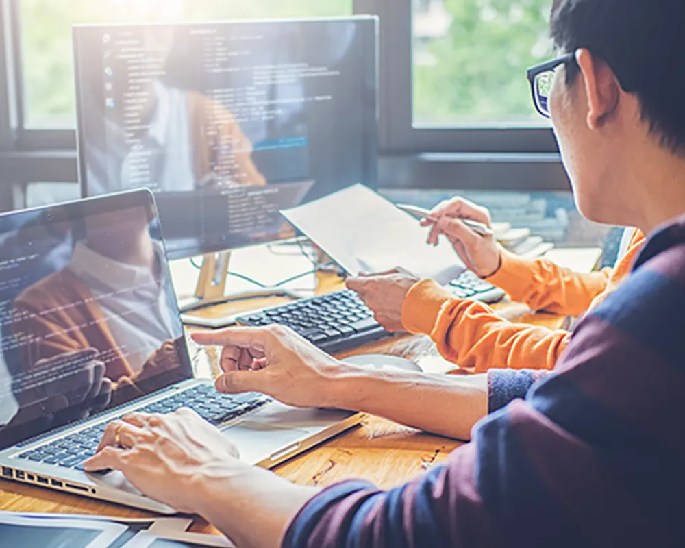 システム開発事業